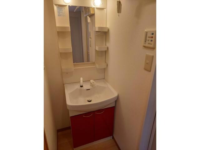 矢場町駅 徒歩4分 10階の物件内観写真