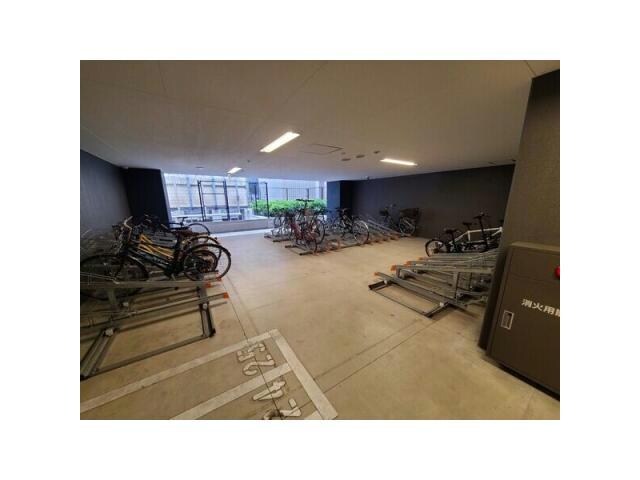 丸の内駅 徒歩2分 13階の物件外観写真