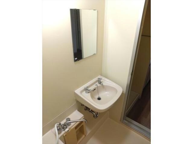 栄駅 徒歩5分 4階の物件内観写真