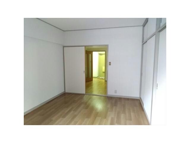 栄駅 徒歩5分 4階の物件内観写真