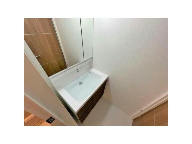 丸の内駅 徒歩5分 8階の物件内観写真