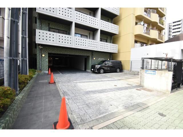 矢場町駅 徒歩5分 4階の物件外観写真