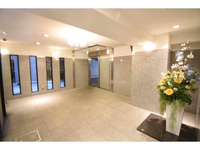 矢場町駅 徒歩5分 4階の物件外観写真