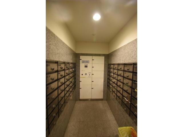 矢場町駅 徒歩5分 4階の物件外観写真