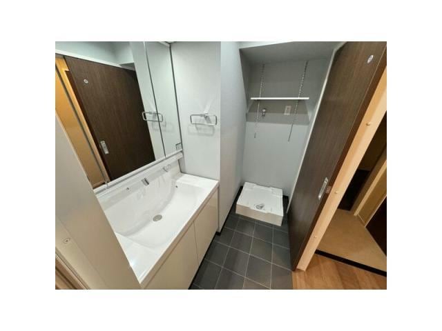 新栄町駅 徒歩11分 2階の物件内観写真