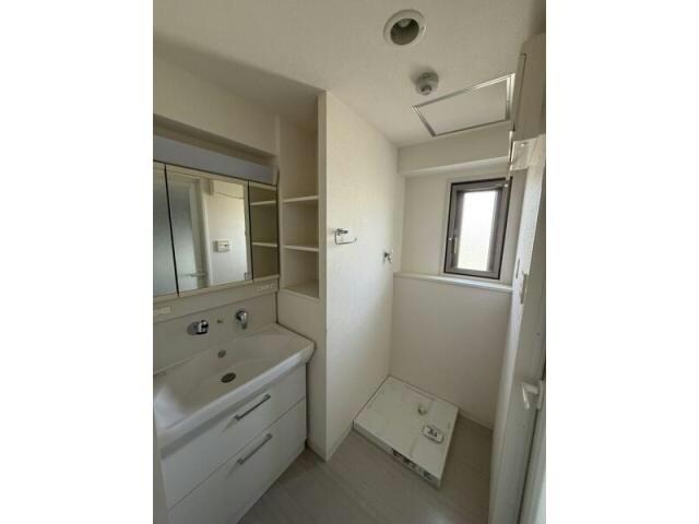 新栄町駅 徒歩6分 3階の物件内観写真