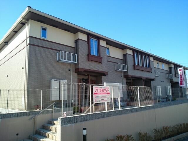 エレガント　ヒルの物件外観写真