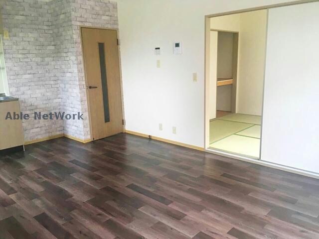 ひばり野ハイツＡの物件内観写真