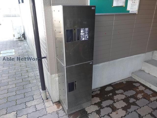 ひばり野ハイツＡの物件外観写真