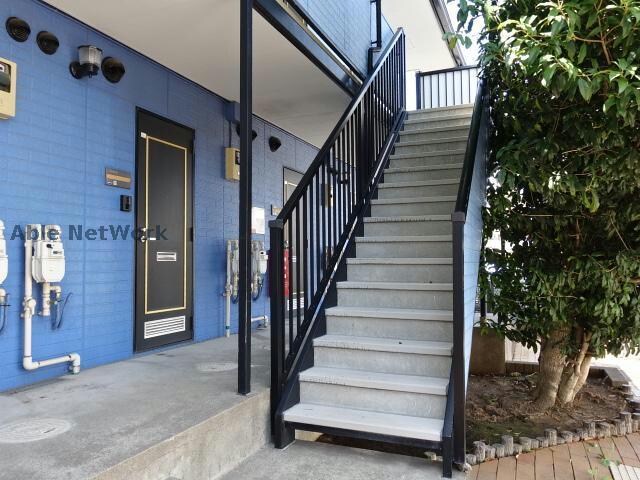 アローンヒルズの物件外観写真