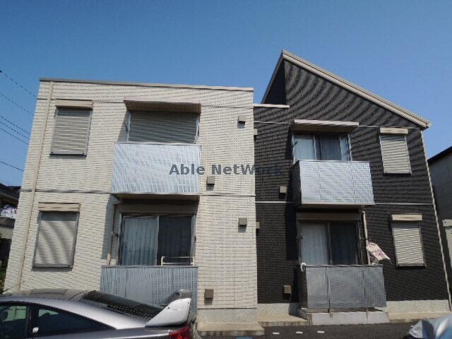 ルシェルクレールＦの物件外観写真