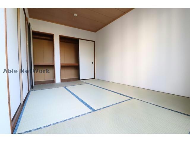 ファーストヴューラ六番館の物件内観写真