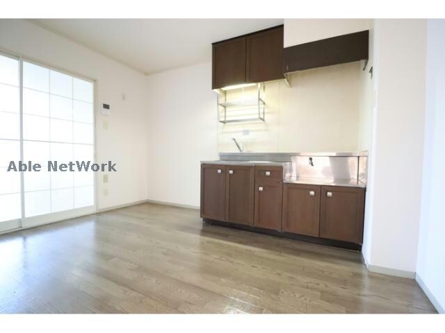 ファーストヴューラ六番館の物件内観写真