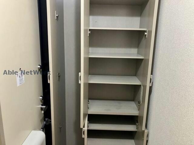 ロイヤルスクエアAの物件内観写真