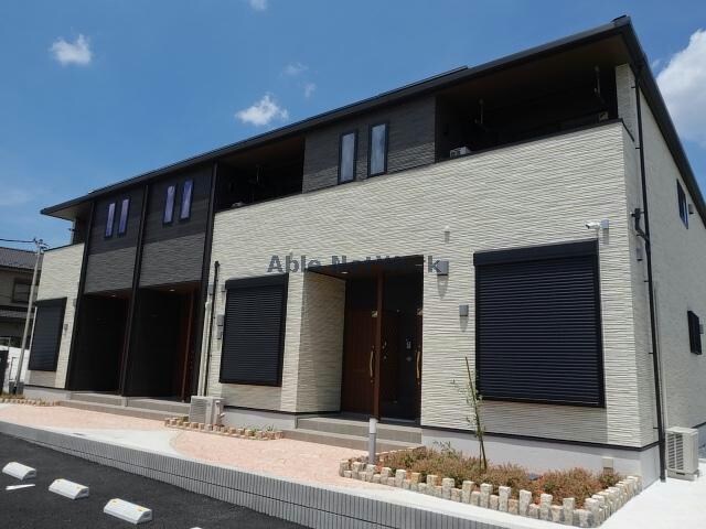 メゾンドゥイエットの物件外観写真