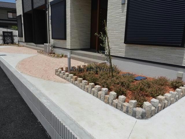 メゾンドゥイエットの物件外観写真