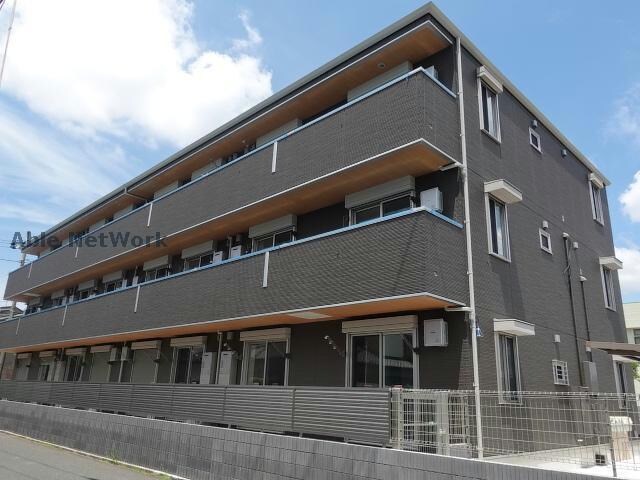 シャイングレイスの物件外観写真