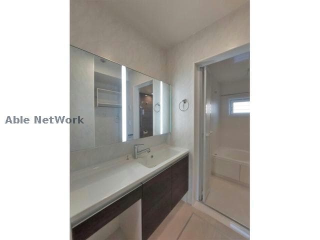 シャイングレイスの物件内観写真