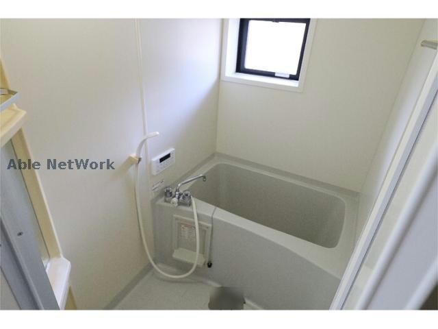 オーシャンヒルズＥの物件内観写真