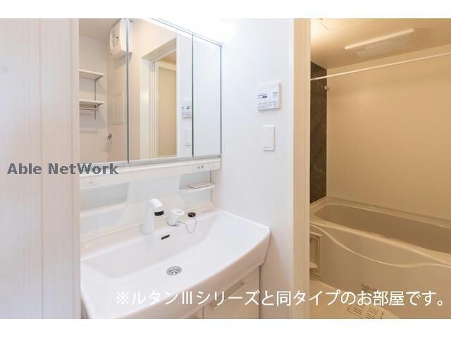 アヴァンセⅢの物件内観写真