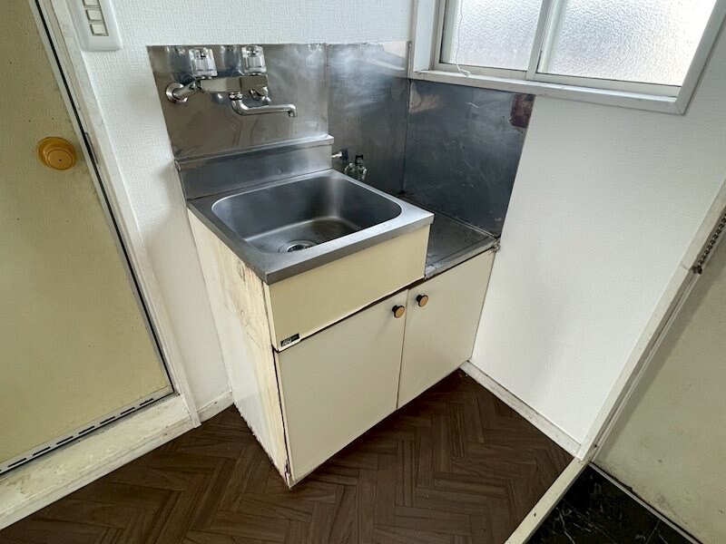 ホワイトハウス日野の物件内観写真