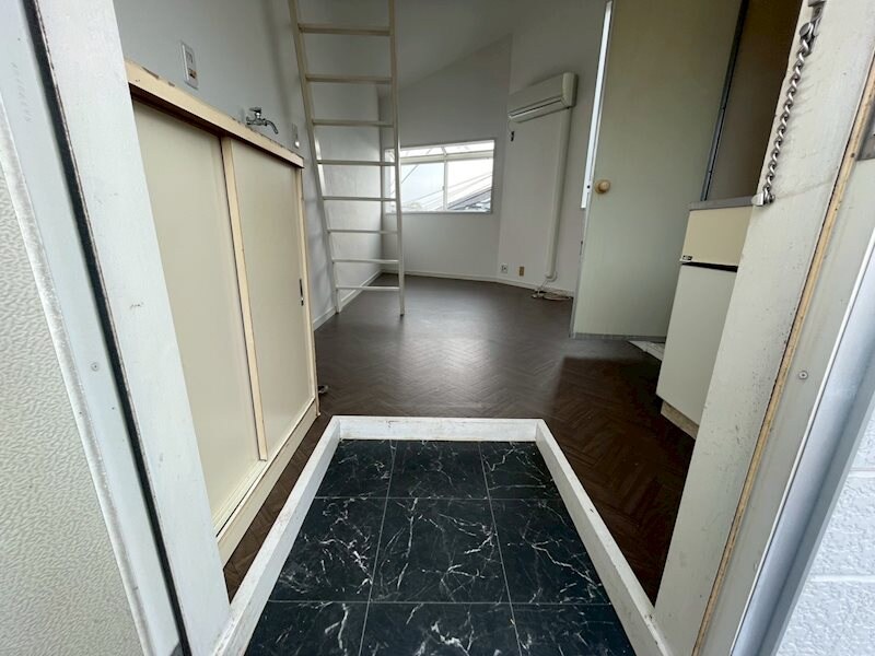 ホワイトハウス日野の物件内観写真