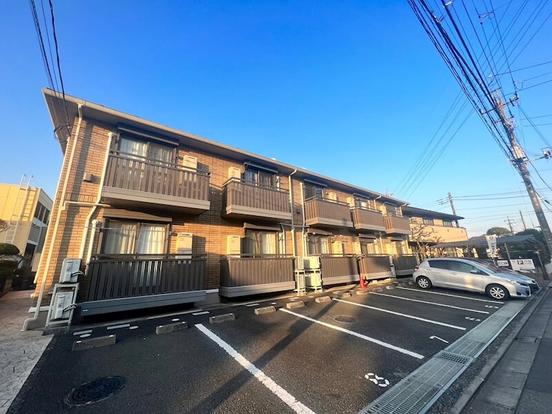 ファミール多摩平の物件外観写真