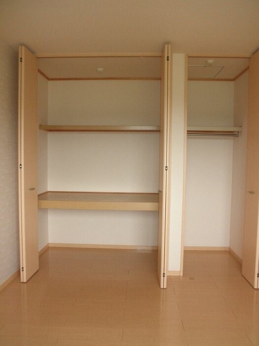 コンフォル　ターブルの物件内観写真