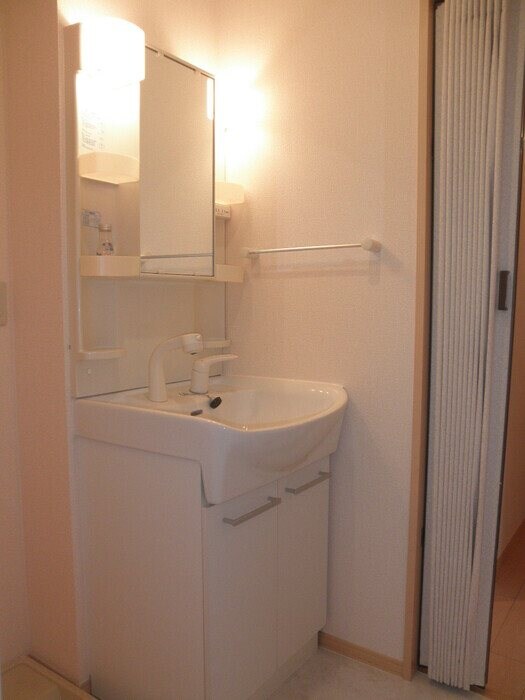 コンフォル　ターブルの物件内観写真