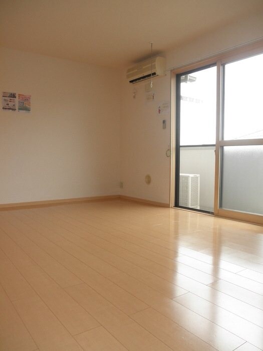 コンフォル　ターブルの物件内観写真