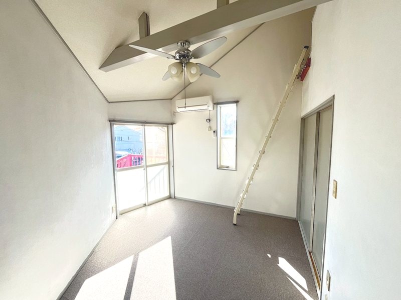 日野タワーハウスの物件内観写真