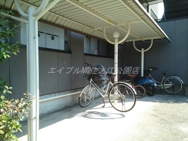 アンソレイエの物件外観写真