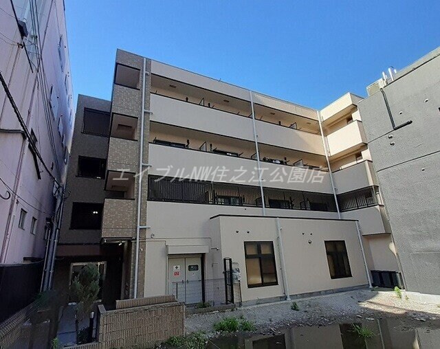 フロールマリポッサの物件外観写真