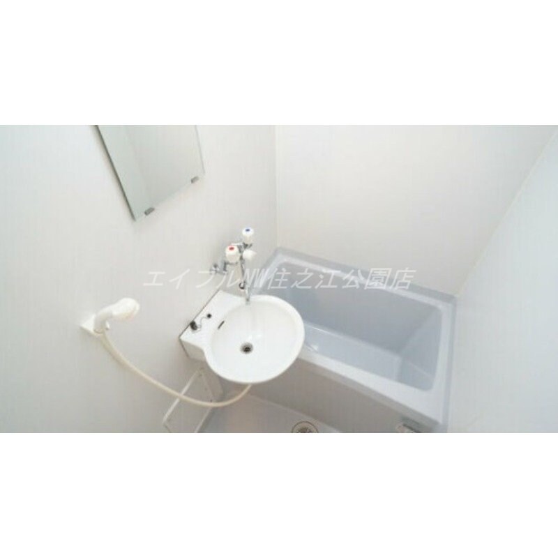 レオパレスシャーマー御崎の物件内観写真