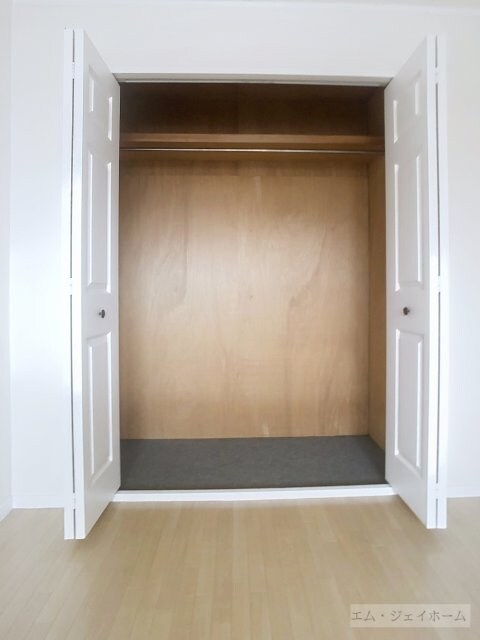 シャトーアルバの物件内観写真