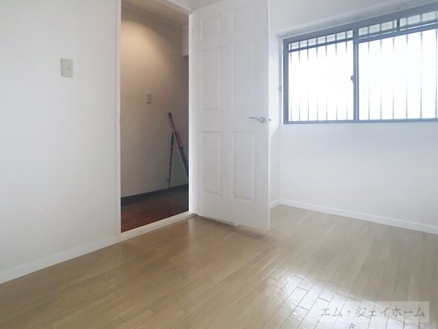 シャトーアルバの物件内観写真