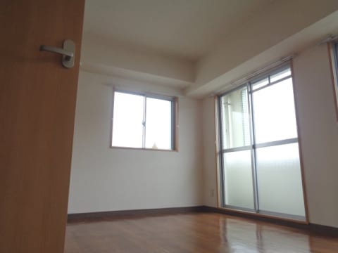 レイティー西大津3号館の物件内観写真