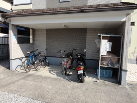 ジュネスドミールの物件外観写真