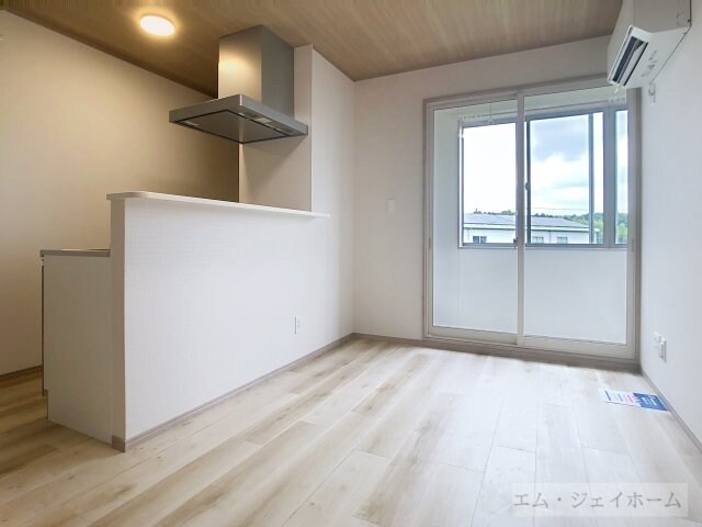 CA彩りの物件内観写真