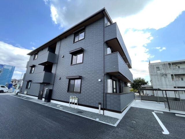 ボヌールメゾンｋａｓｕｇａの物件外観写真