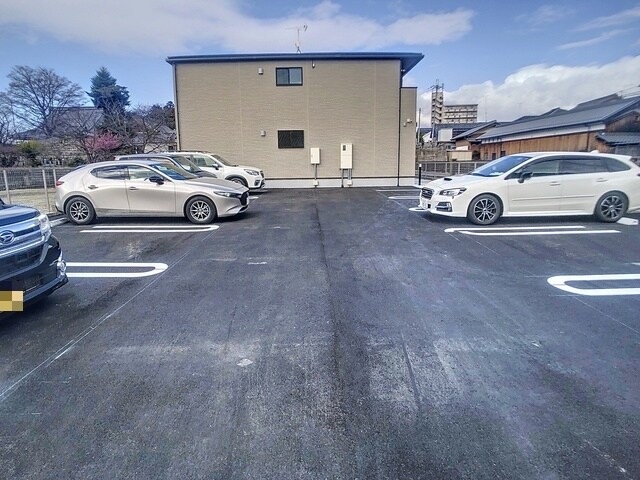 コンフォール水口の物件外観写真