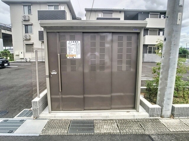 エスパス・ド・ゼン草津町の物件外観写真