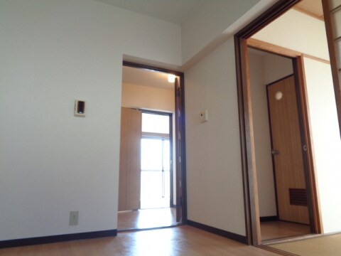 中村マンションの物件内観写真