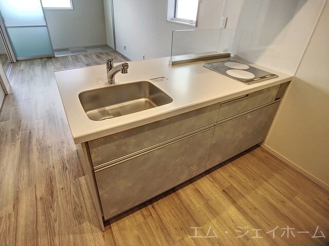 グッドライフステージ後三条Aの物件内観写真