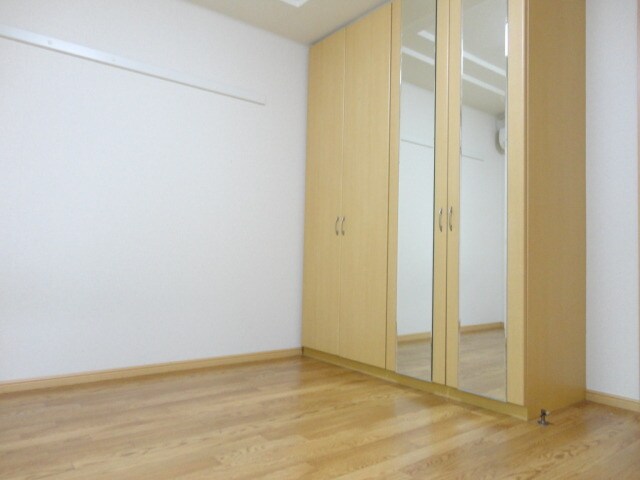 向日葵の物件内観写真