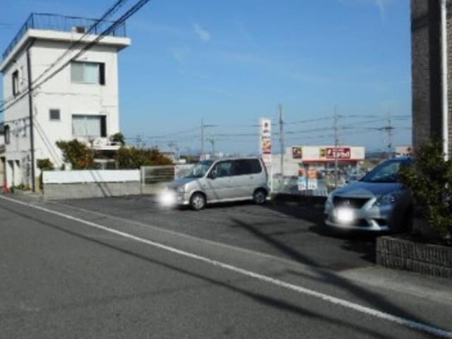 ラグーナ・ウノの物件外観写真