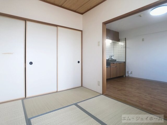 ルミエールⅡの物件内観写真