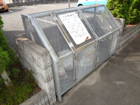 サンウエスト　カワセの物件外観写真