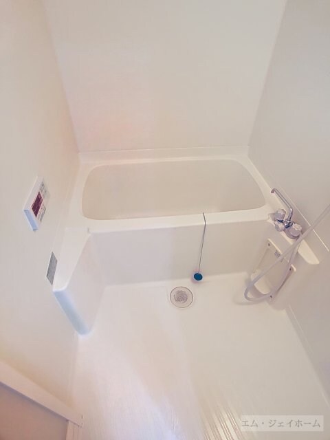 エルミナコート八日市の物件内観写真