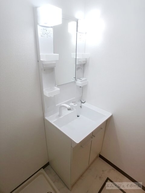 エルミナコート八日市の物件内観写真